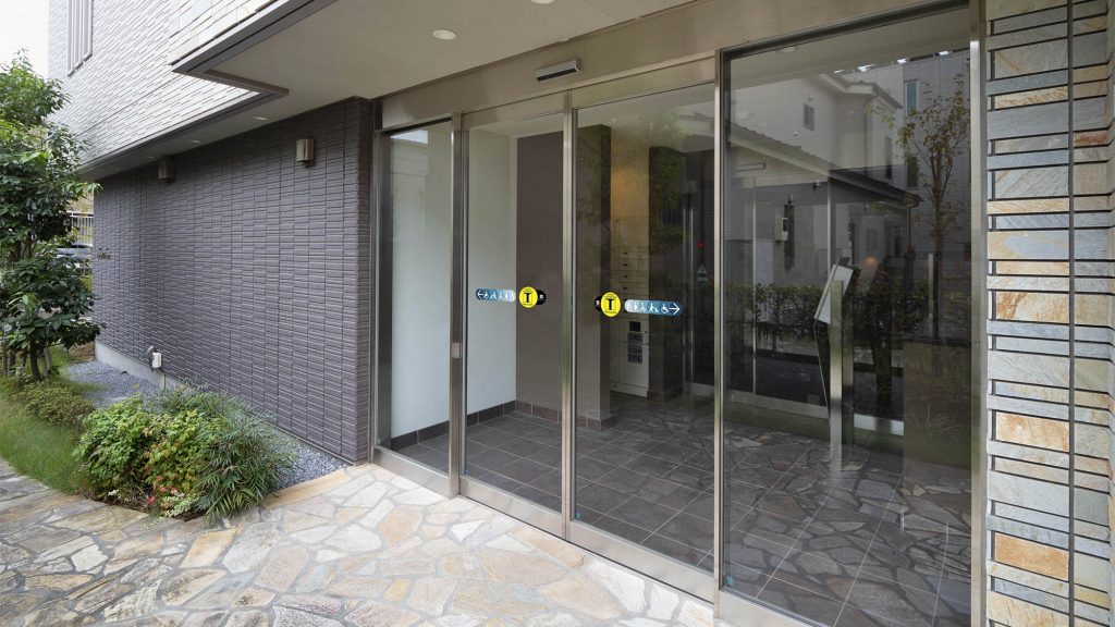 Diseño y seguridad: La clave para puertas exclusivas y de alto valor añadido 2 Diseño seguridad La clave para puertas exclusivas y alto valor añadido